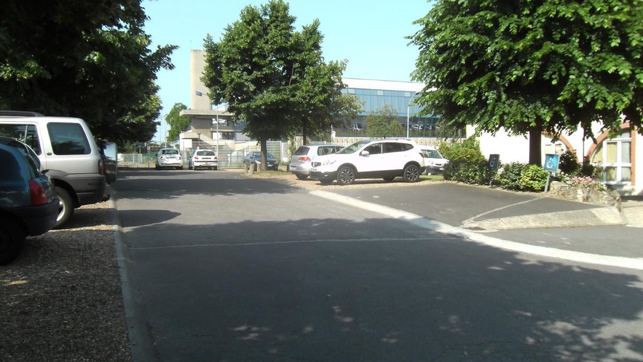 Photo of Others in Quartier de la Boule - Champs-Pierreux