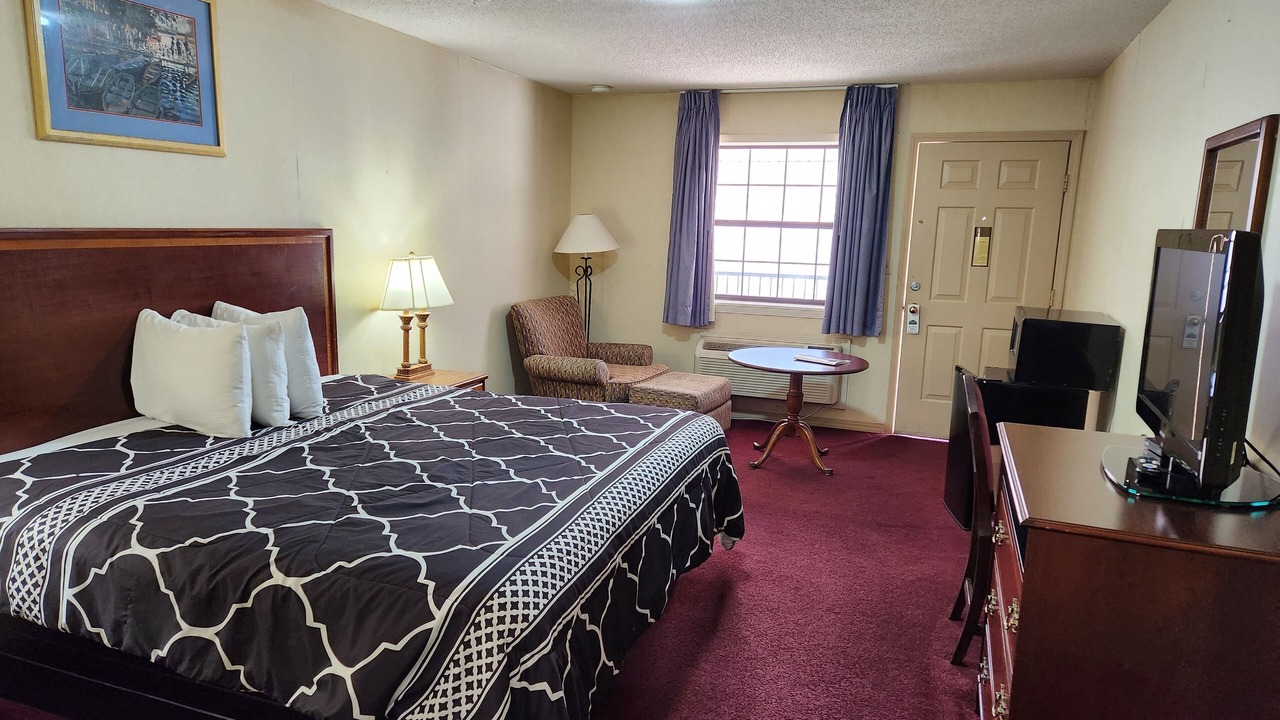 Photo of Bedroom in Eureka Springs