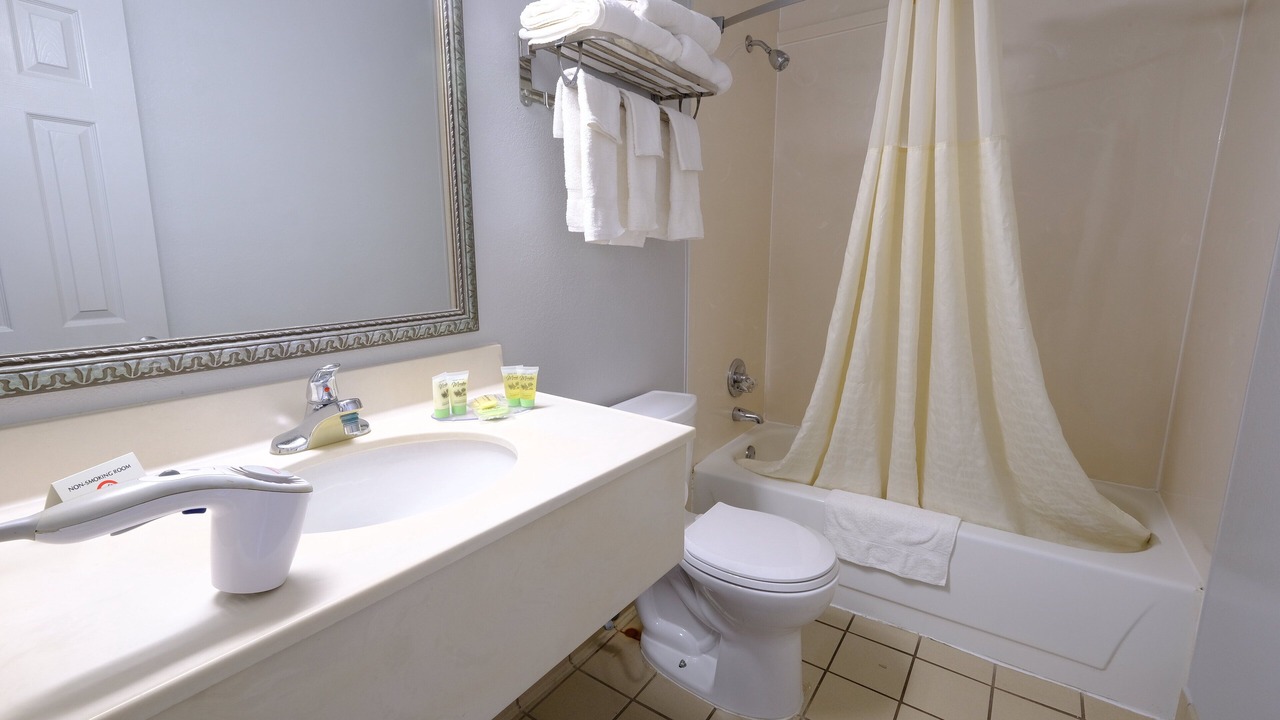 Photo of Bathroom in Searcy