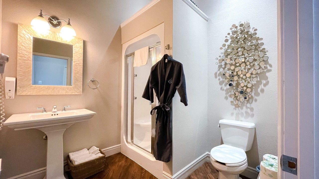 Photo of Bathroom in St. Clair