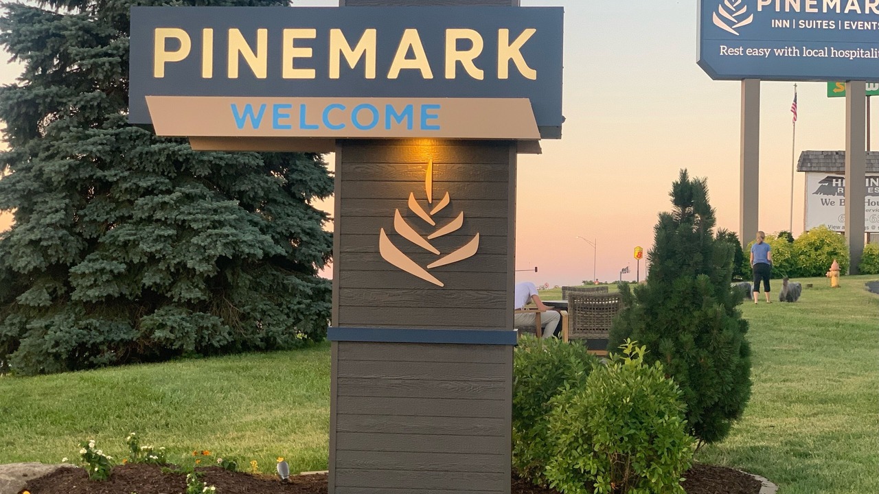 Photo of Outdoor in St. Clair