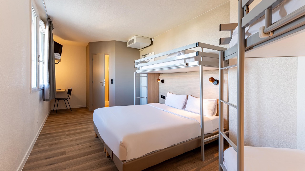 Photo of Bedroom in Bussy-Saint-Georges