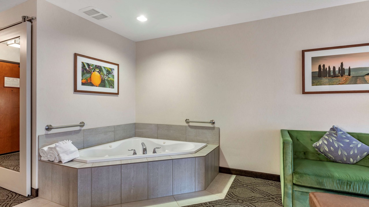 Photo of Bedroom in Pasco