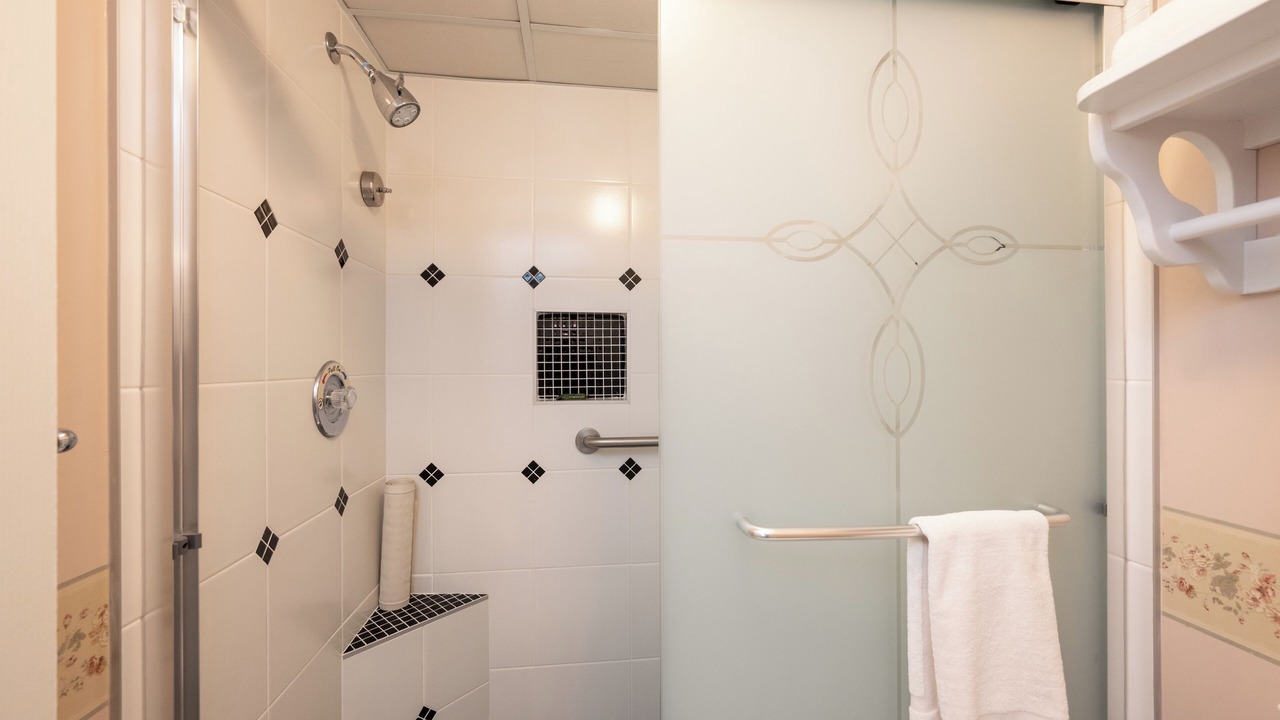 Photo of Bathroom in Rehoboth Beach