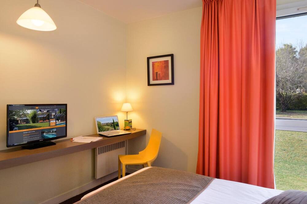 Photo of Bedroom in Loches
