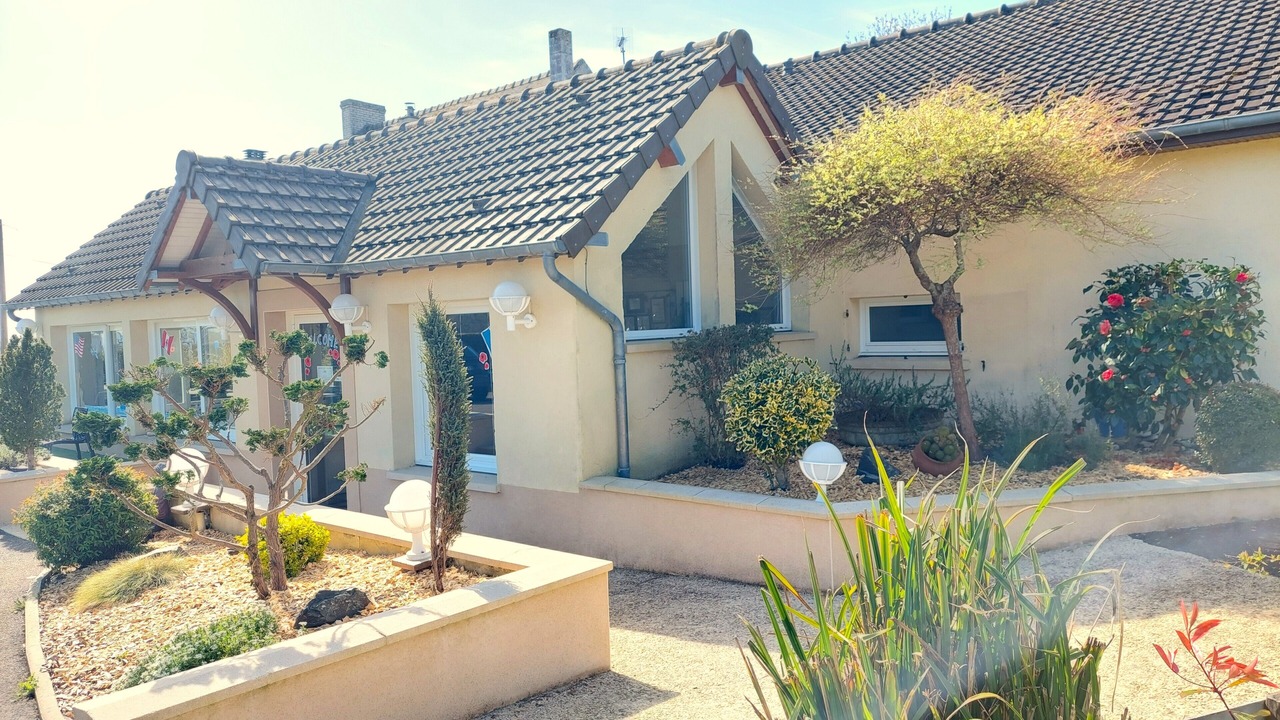 Photo of Others in Tracy-sur-Mer