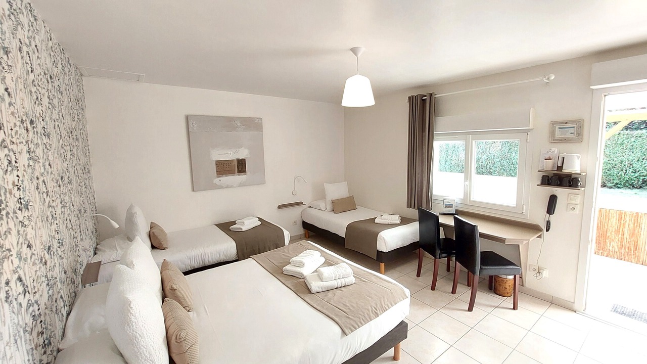 Photo of Bedroom in Tracy-sur-Mer