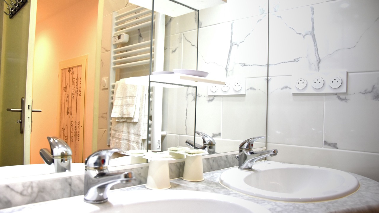 Photo of Bathroom in Goussainville