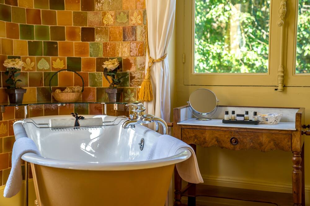 Photo of Bathroom in Saumur