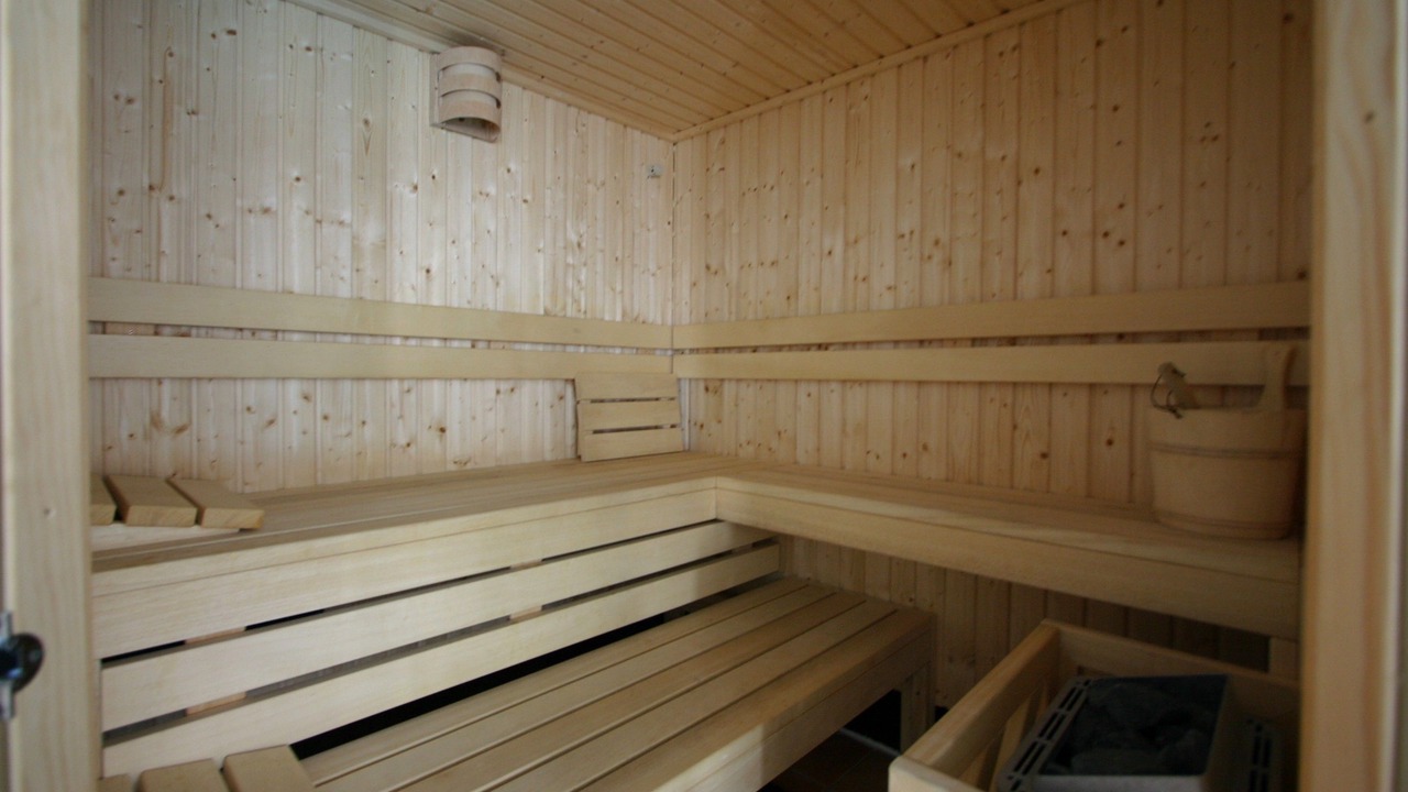 Photo of Bedroom in Saint-Gatien-des-Bois