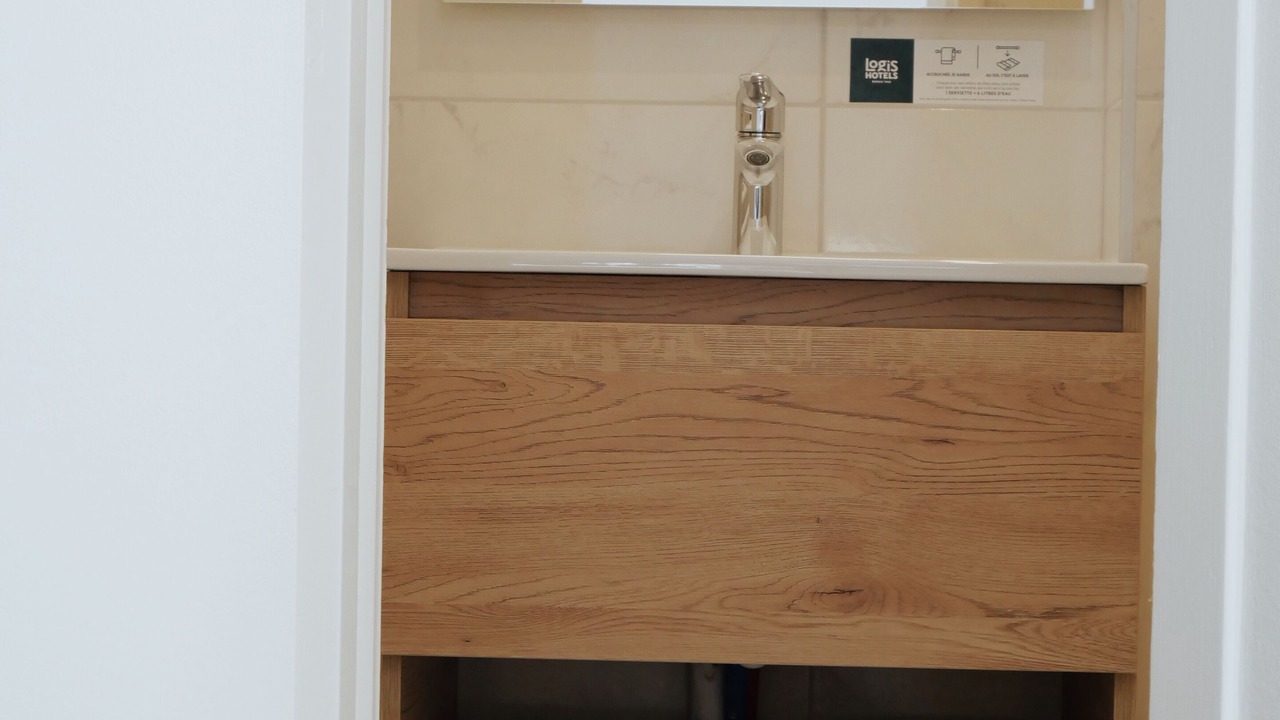 Photo of Bathroom in Saint-Gatien-des-Bois