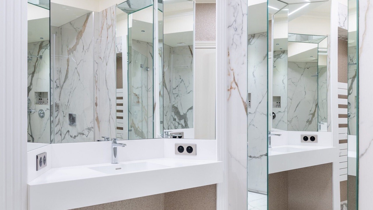 Photo of Bathroom in Reims City Centre