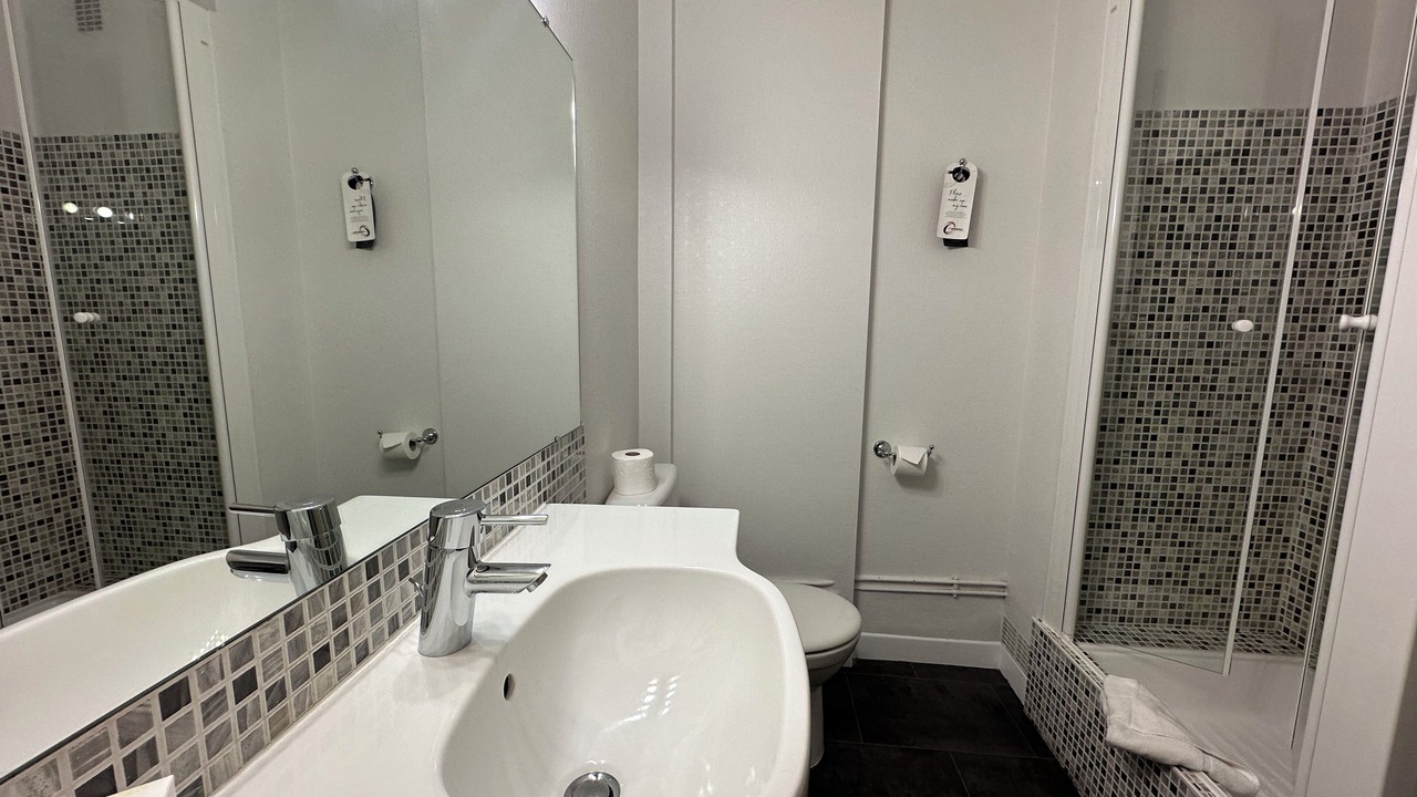 Photo of Bathroom in La Roche-sur-Yon