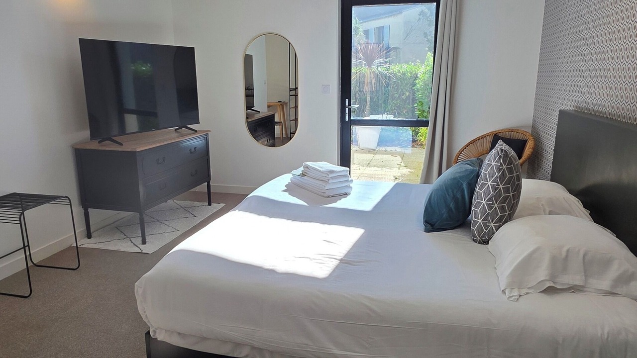 Photo of Bedroom in Saint-Pol-de-Leon