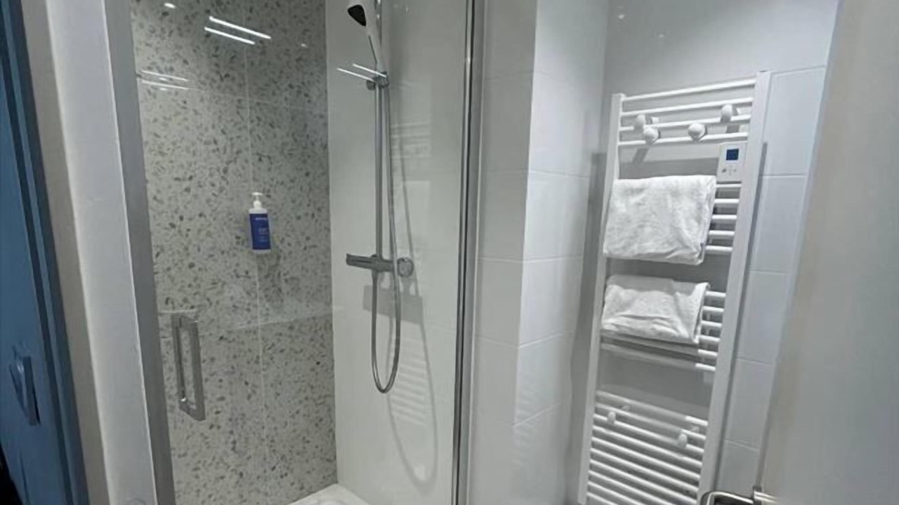 Photo of Bathroom in Dinard