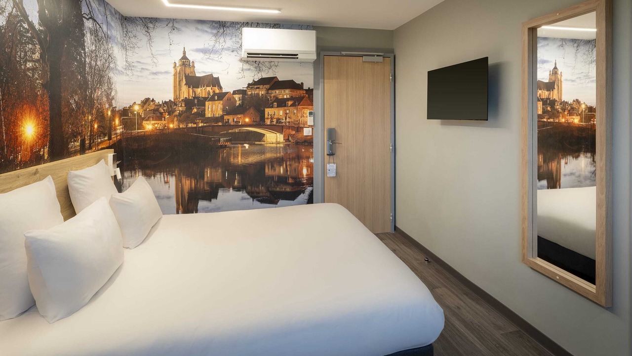 Photo of Bedroom in Paroisse Notre-Dame