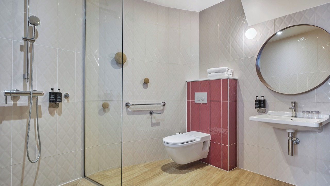 Photo of Bathroom in Levallois-Perret
