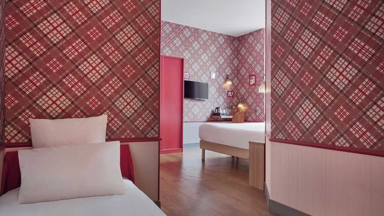 Photo of Bedroom in Levallois-Perret