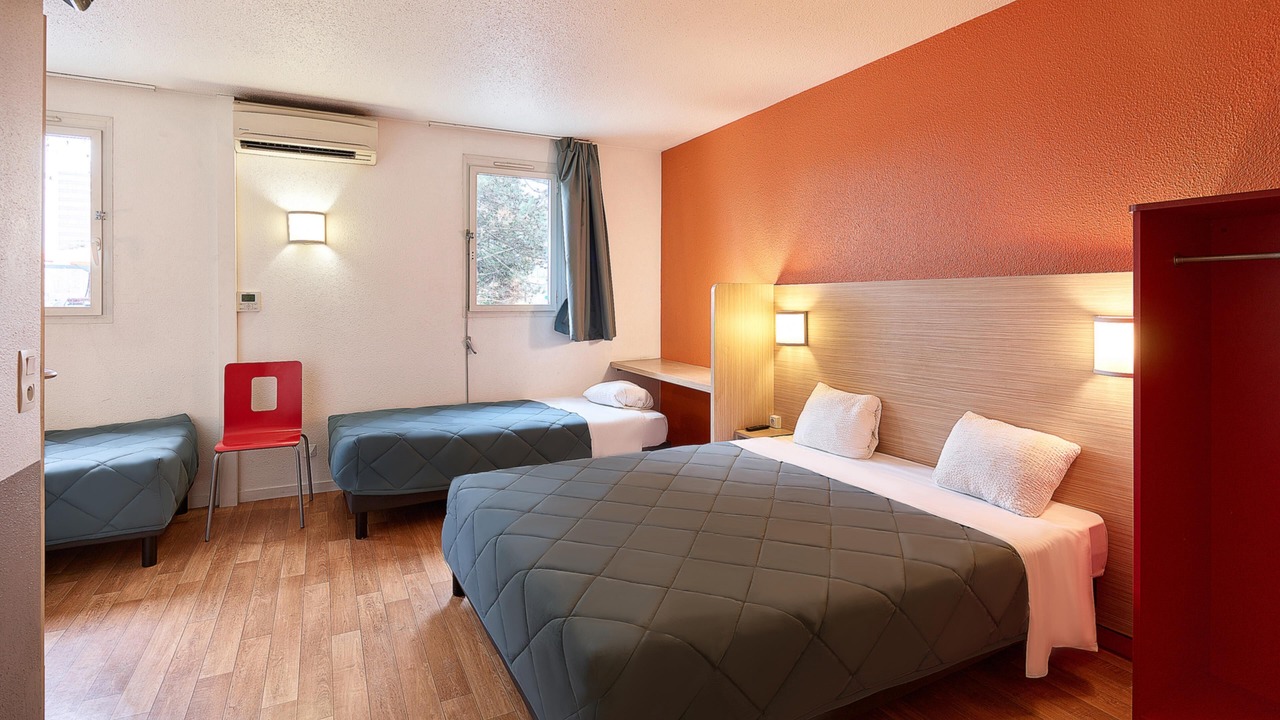 Photo of Bedroom in Rosny-sous-Bois
