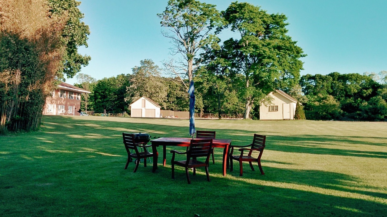 Photo of Outdoor in Riverhead