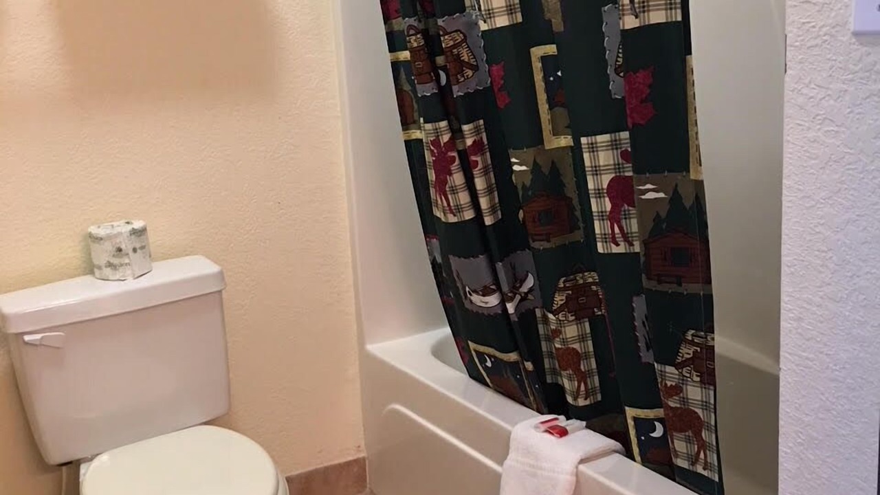 Photo of Bathroom in Neosho