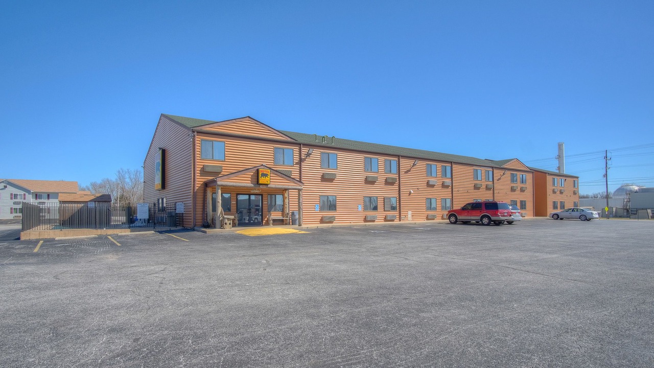 Photo of Outdoor in Neosho