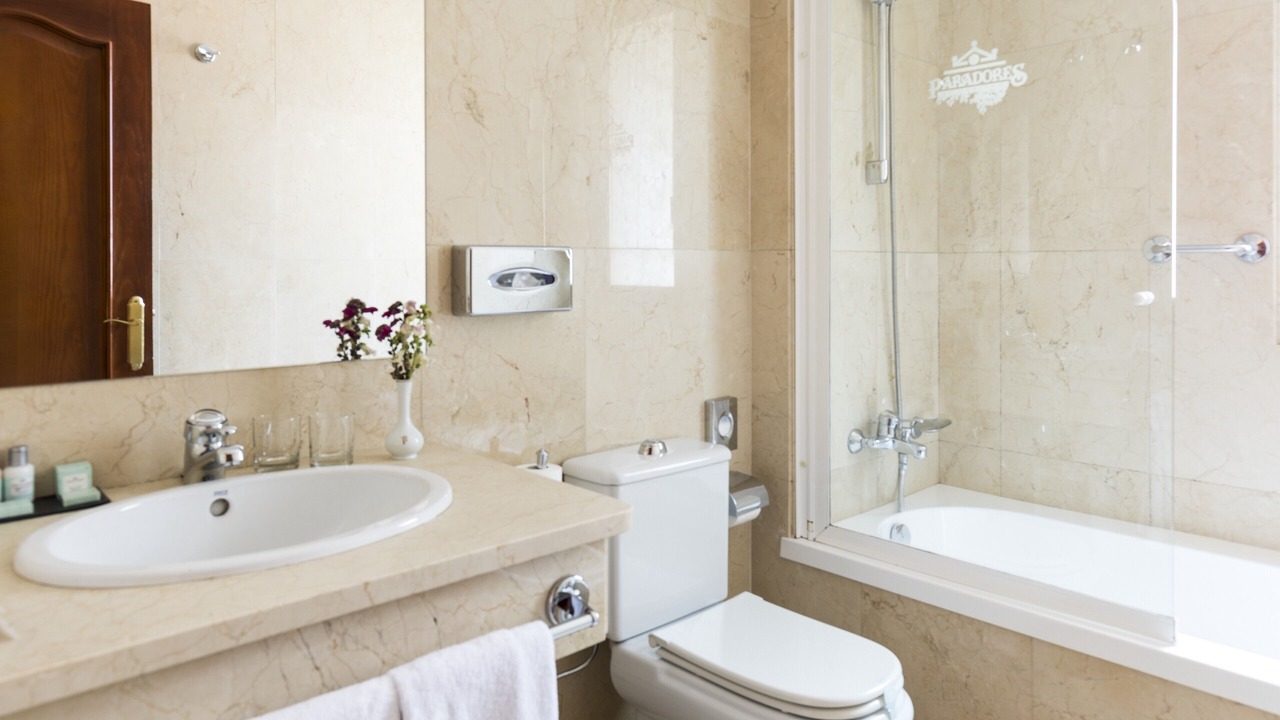 Photo of Bathroom in Hondarribia Historic Center