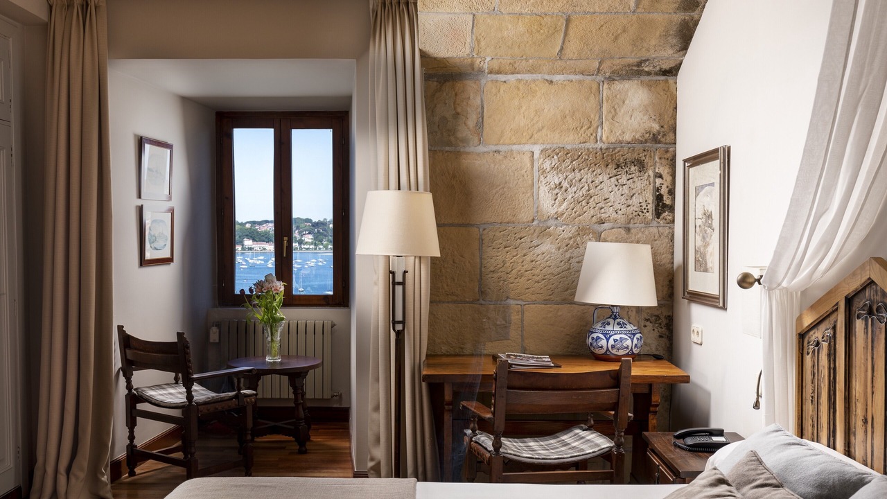 Photo of Bedroom in Hondarribia Historic Center