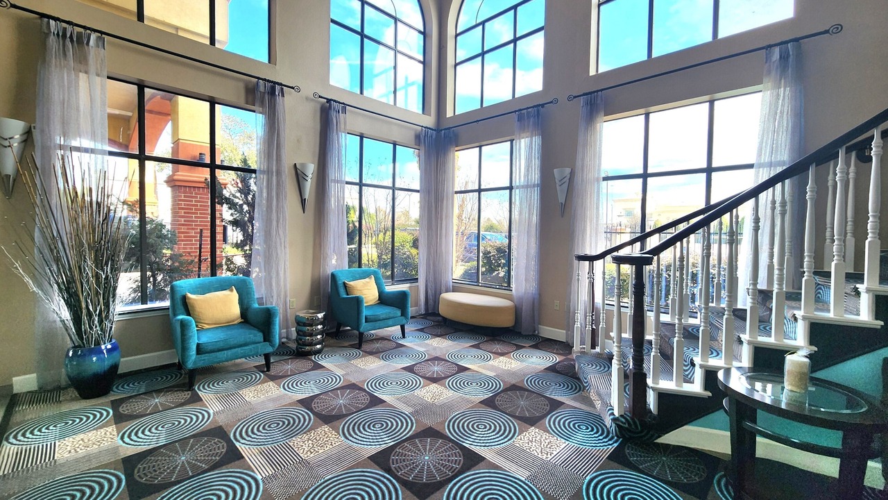 Photo of Livingroom in Barker