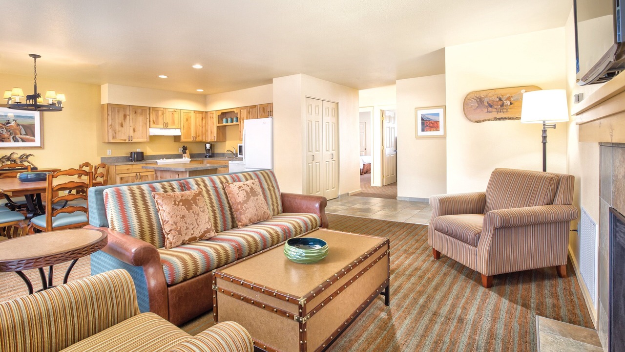 Photo of Livingroom in Klamath Falls