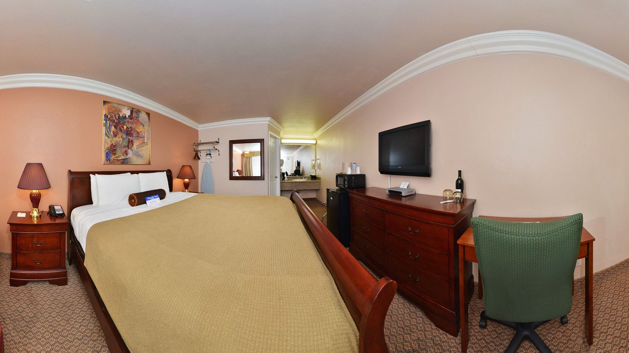 Photo of Bedroom in Downtown