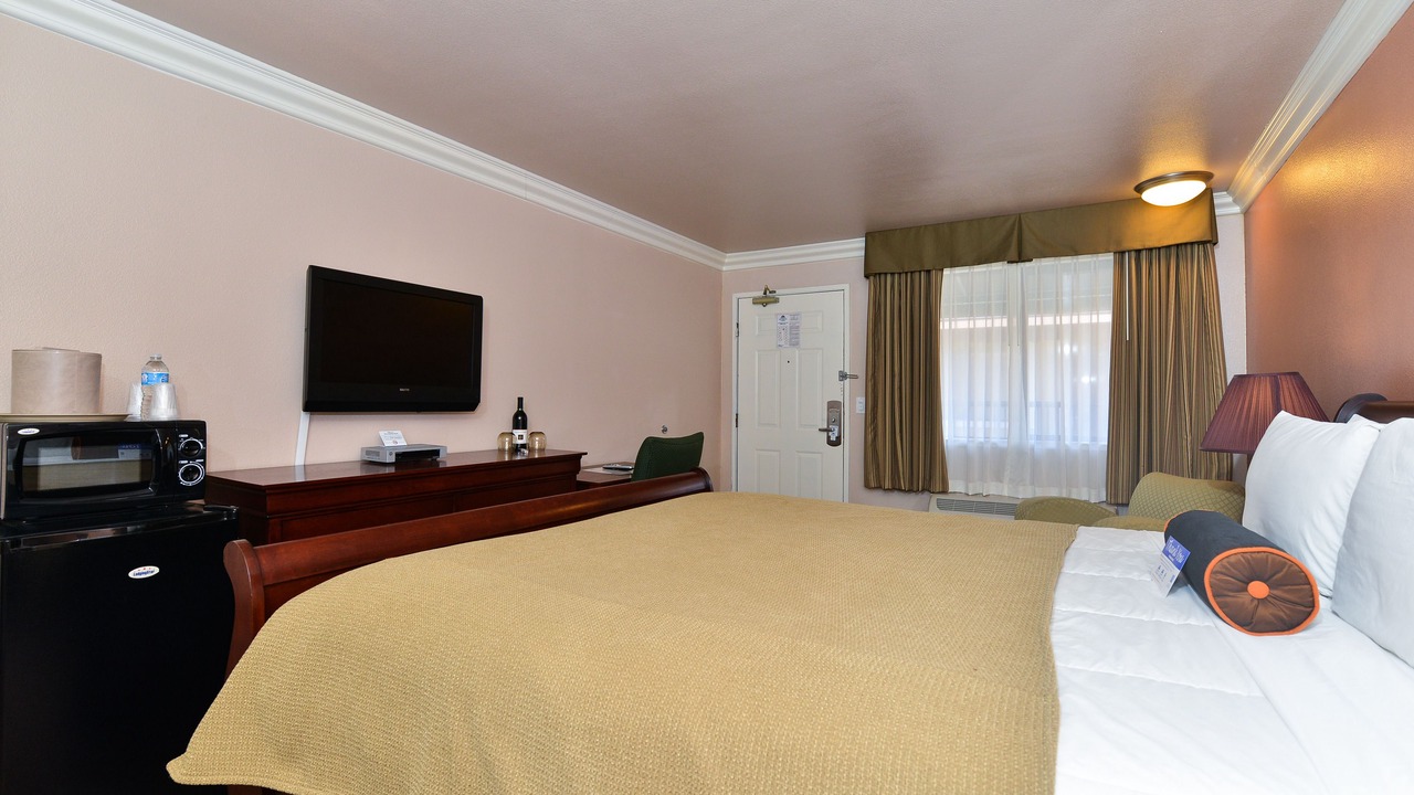 Photo of Bedroom in Downtown