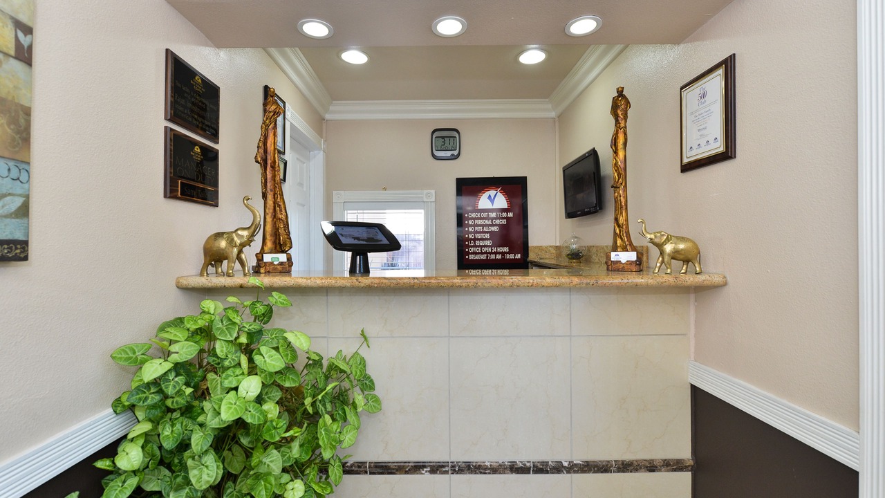 Photo of Others in Downtown