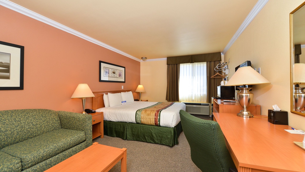 Photo of Livingroom in Downtown