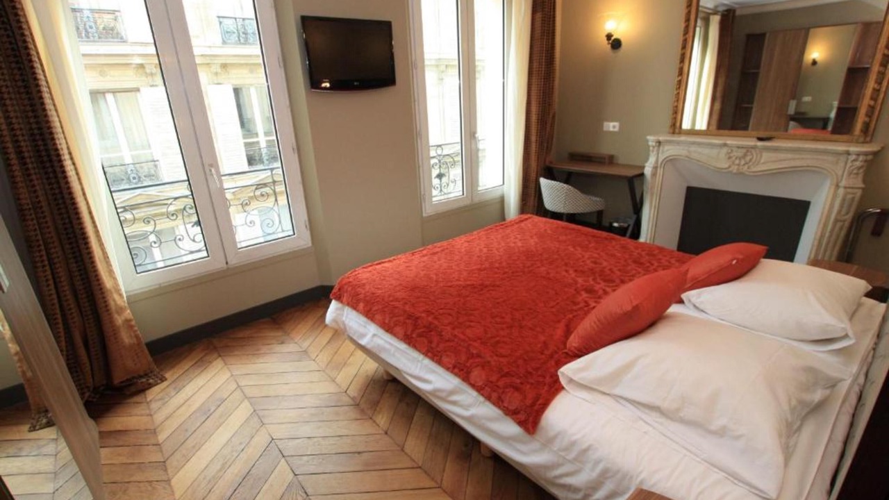Photo of Bedroom in Batignolles