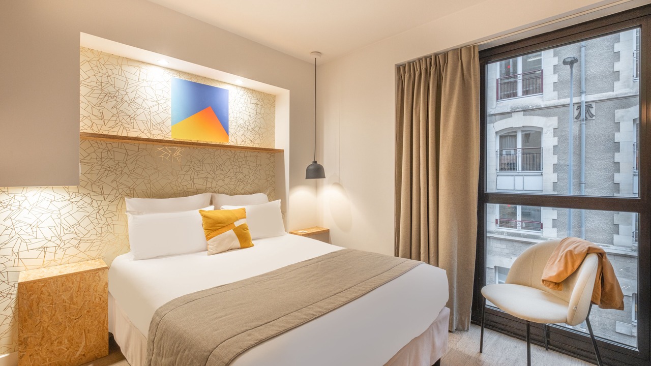 Photo of Bedroom in Issy-les-Moulineaux