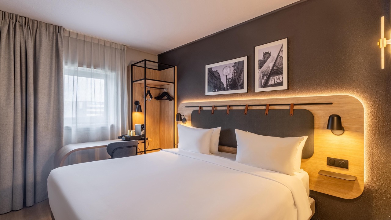 Photo of Bedroom in Roissy-en-France
