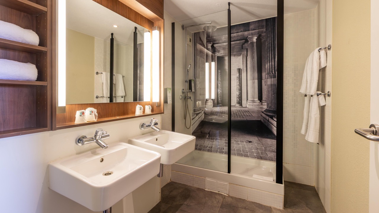 Photo of Bathroom in Roissy-en-France