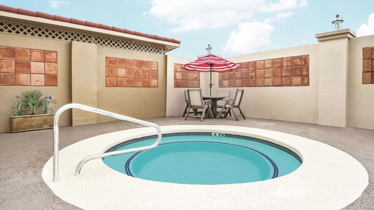 Photo of Outdoor in Laredo