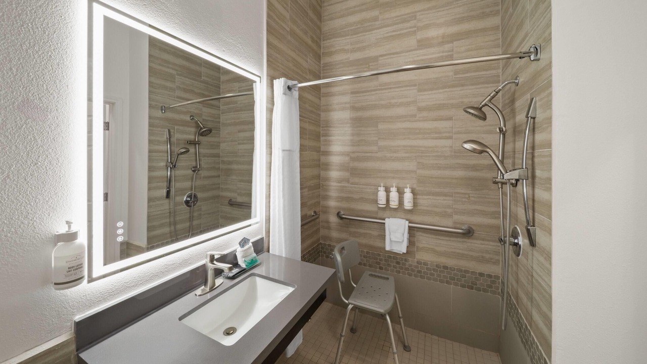 Photo of Bathroom in Laredo