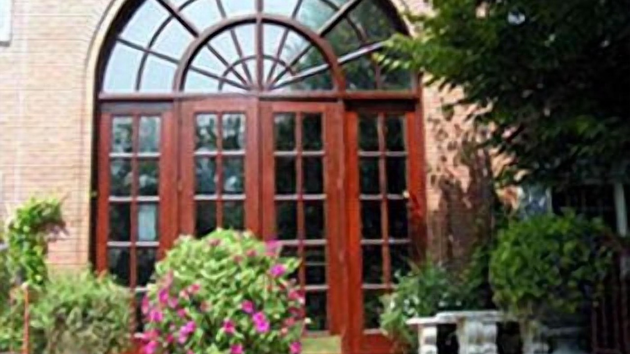 Photo of Buildings in Colts Neck