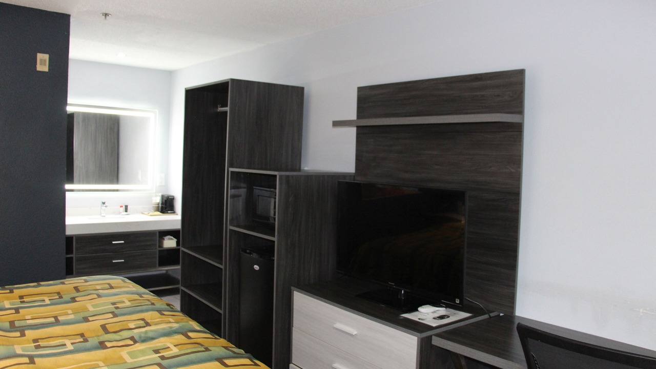Photo of Bedroom in Cleveland