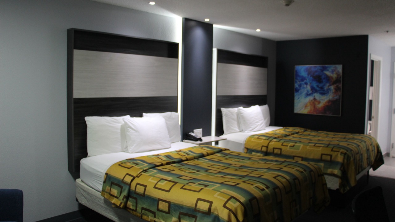 Photo of Bedroom in Cleveland