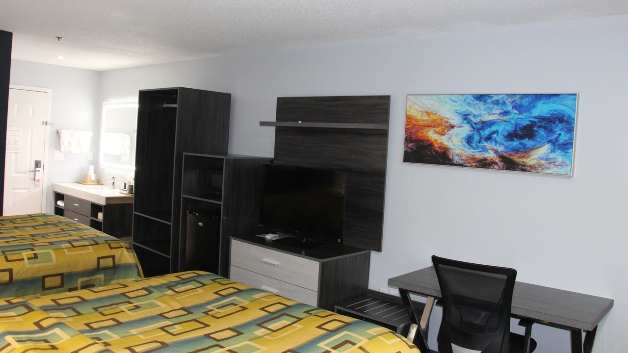 Photo of Bedroom in Cleveland
