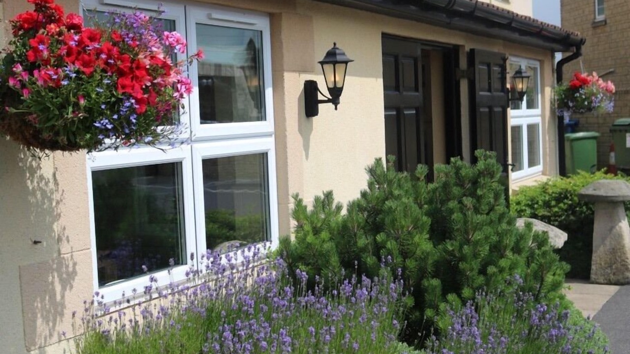 Photo of Outdoor in Tunley