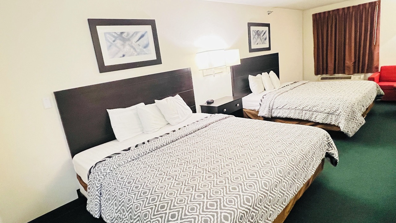 Photo of Bedroom in Pinckneyville