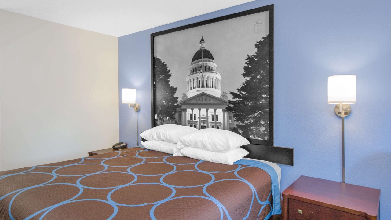 Photo of Bedroom in Brinkley