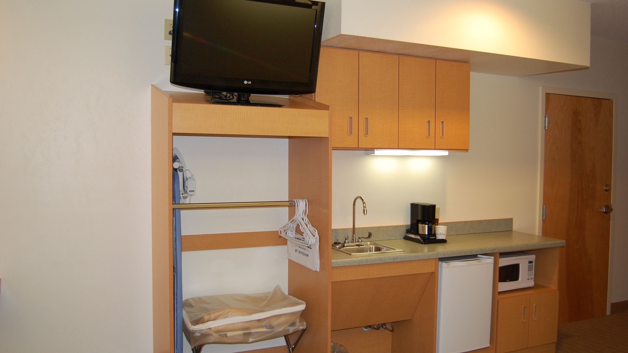 Photo of Bedroom in Plattsburgh