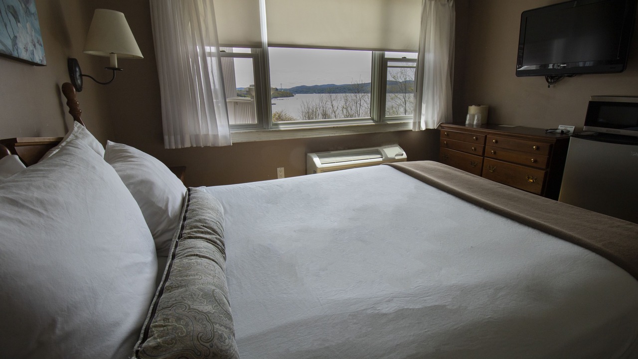 Photo of Bedroom in Peekskill