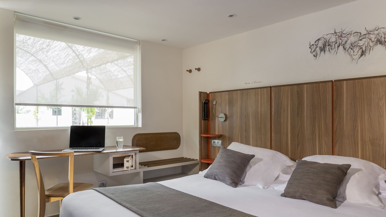 Photo of Bedroom in Saint Tronquet Business Park